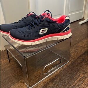 SKECHERS SKECHERS-KNIT FLEX SOLE SNEAKER WITH Memory foam Size Women’s 9